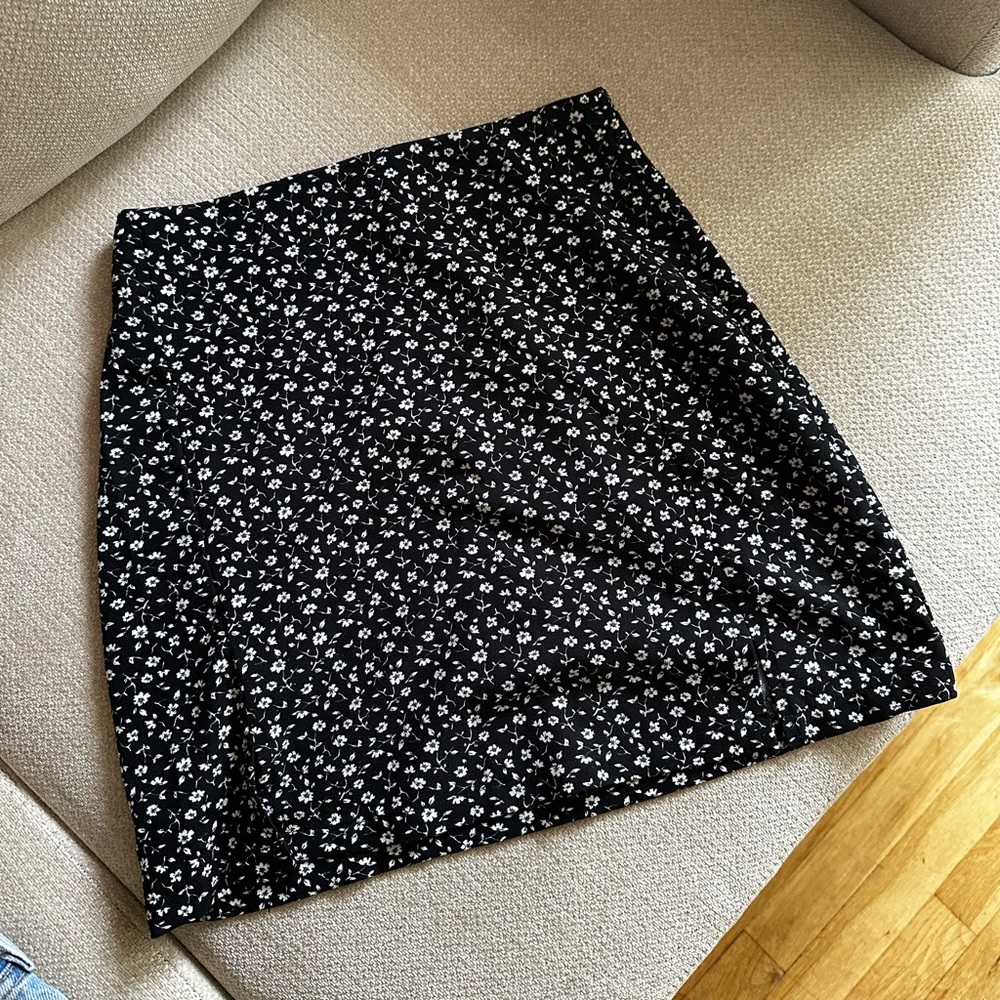 Brandy Melville / John Galt Skirt